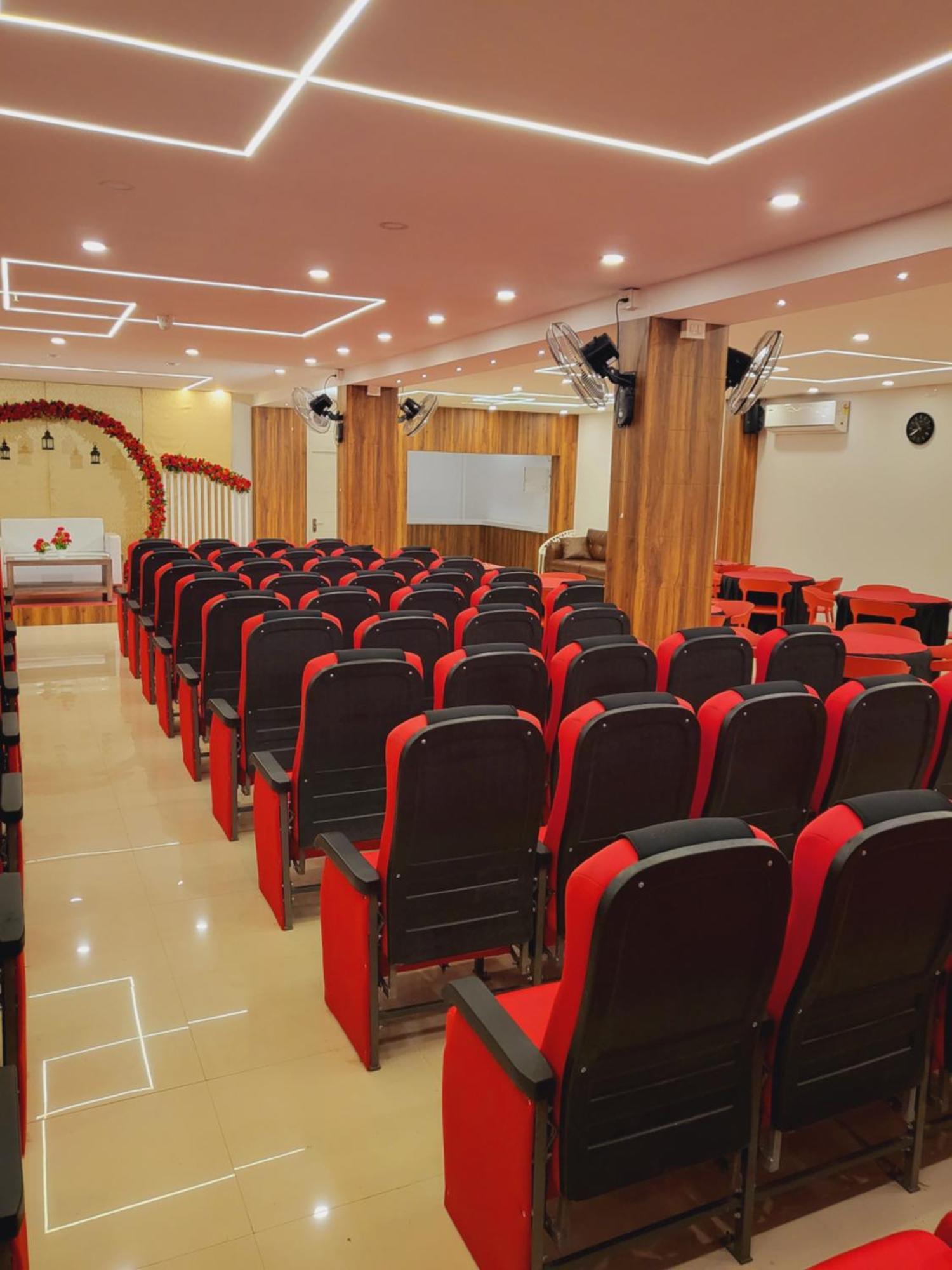 Thejaswini Residency Cheruvathur Nileshwar Exterior photo